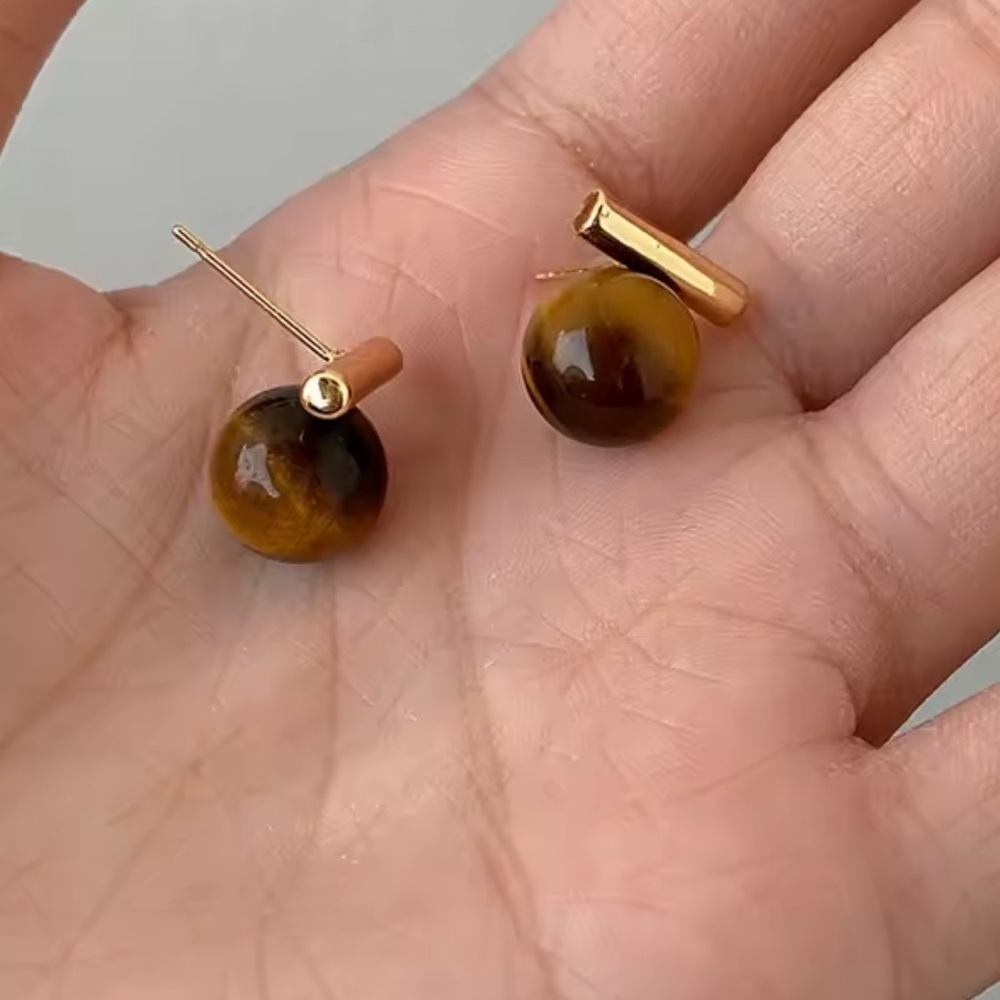 Vintage Tiger’s Eye Stud Earrings — Classic Gold Tone - Picture 8 of 10
